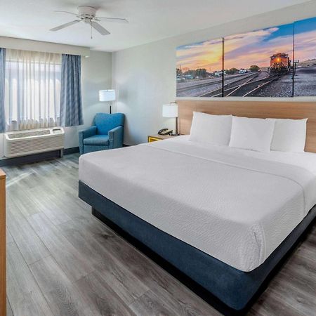 Days Inn By Wyndham Lamar Extérieur photo